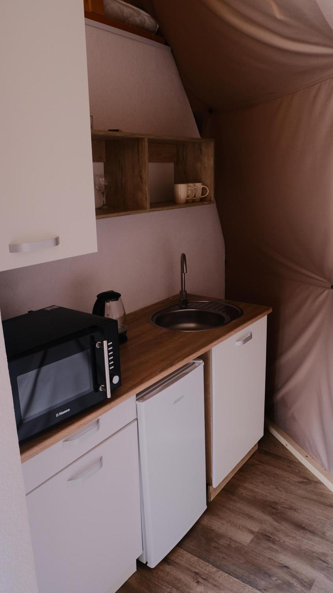 Глемпінг Де Вайб Hotel Vorokhta Værelse billede
