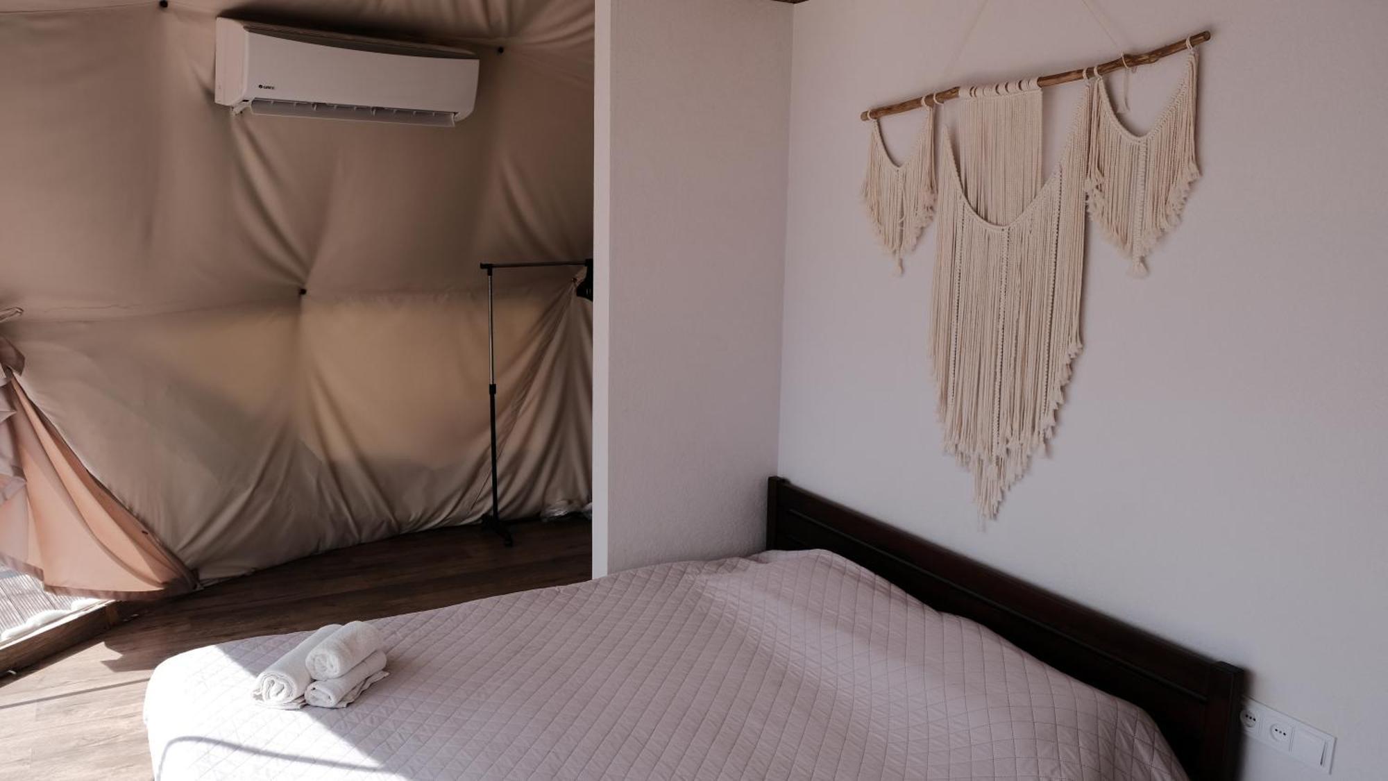 Глемпінг Де Вайб Hotel Vorokhta Værelse billede